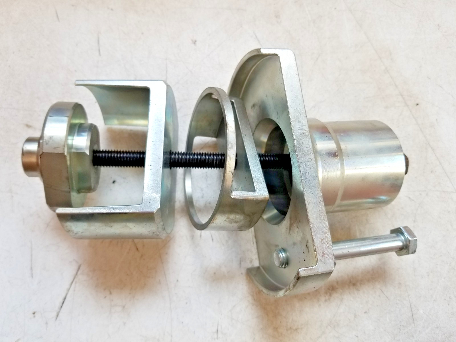 * Miller 8900 NAG1 Transmission Spring Compressor Tool