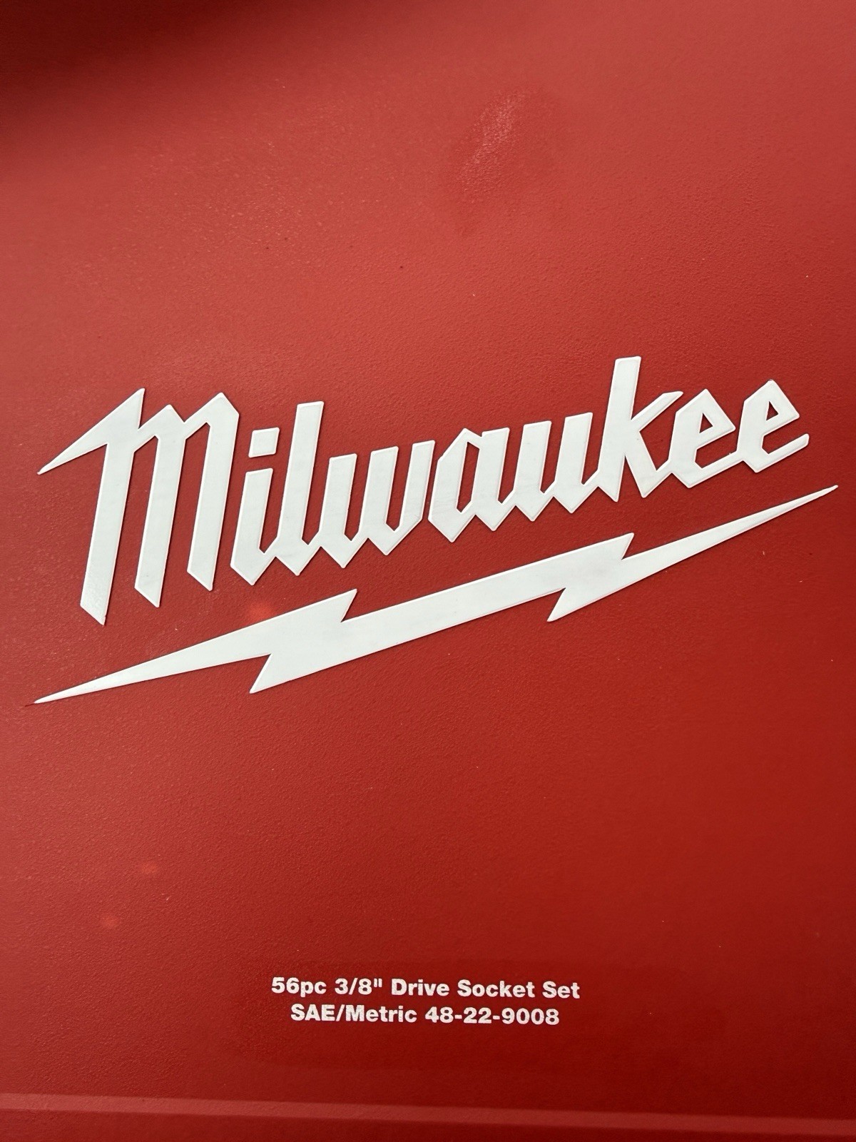 3/8″ Drive 56pc Ratchet & Socket Set – SAE & Metric Milwaukee Tool 48-22-9008