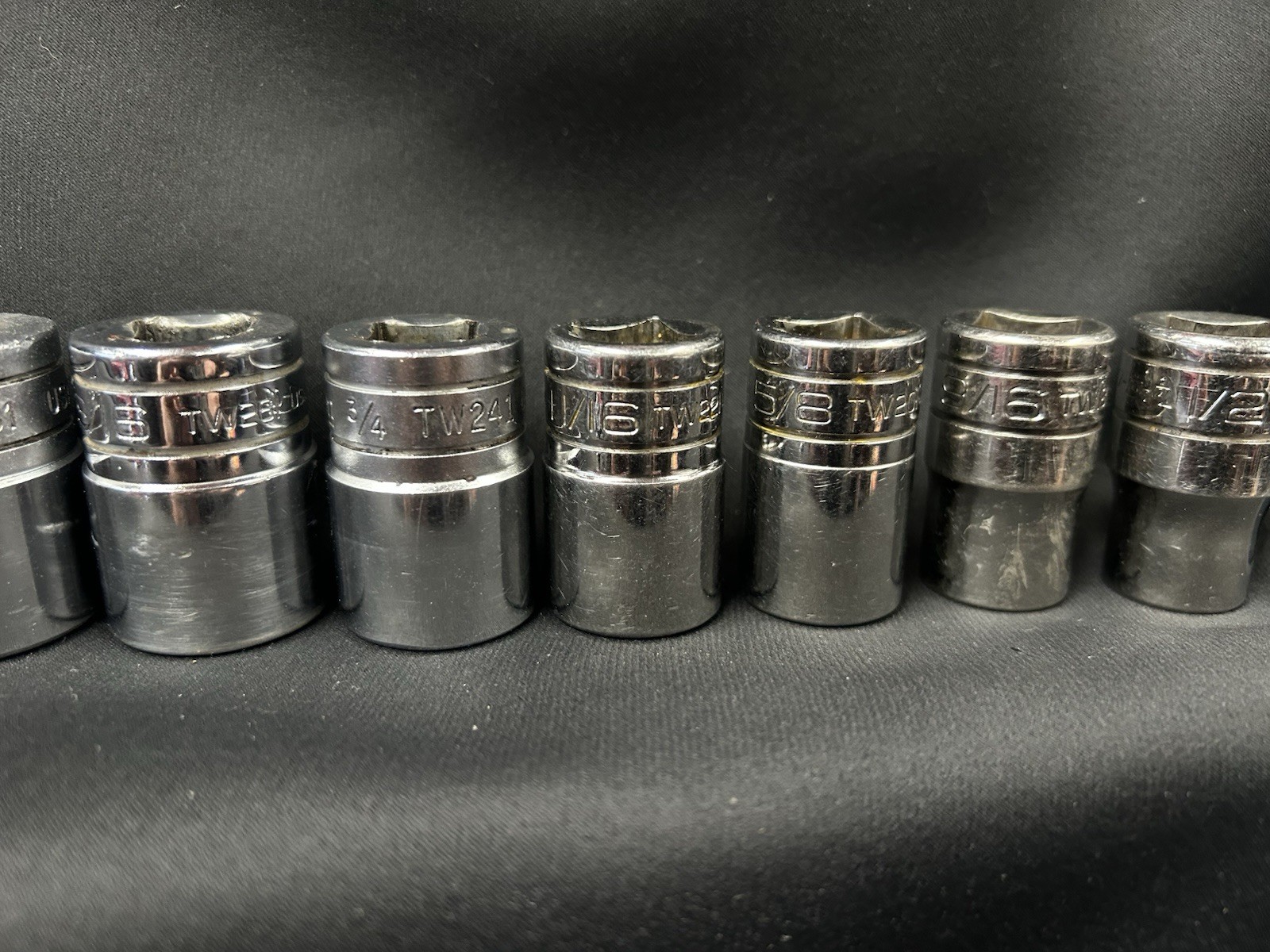 Snap on 13 pc1/2″ Drive 6-Point SAE Flank Drive Shallow Socket Set 1 1/4″ – 3/8″