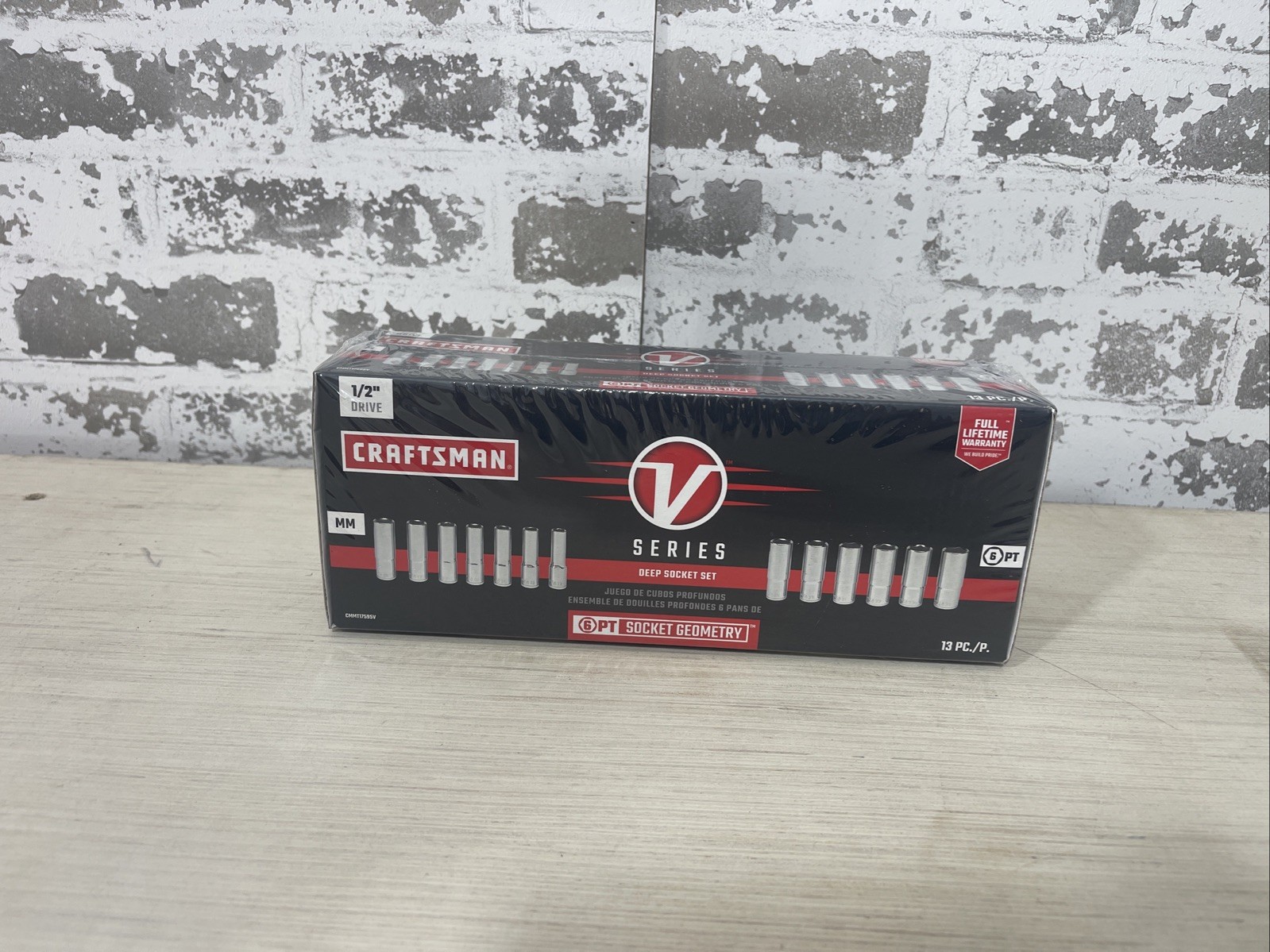 Craftsman V-Series 1/2″ Drive Metric 6 Point 13pc Deep Socket Set CMMT17595V