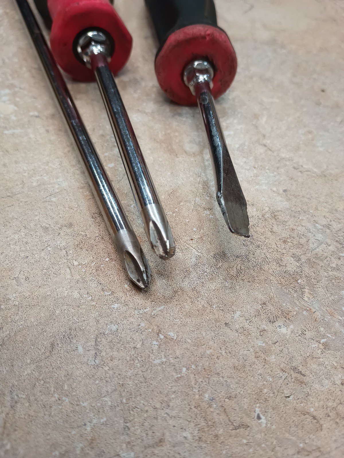 Snap-on SGDP172B #2, SGDP421RB #2, Phillips Screwdrivers + Daytona 500 Flat