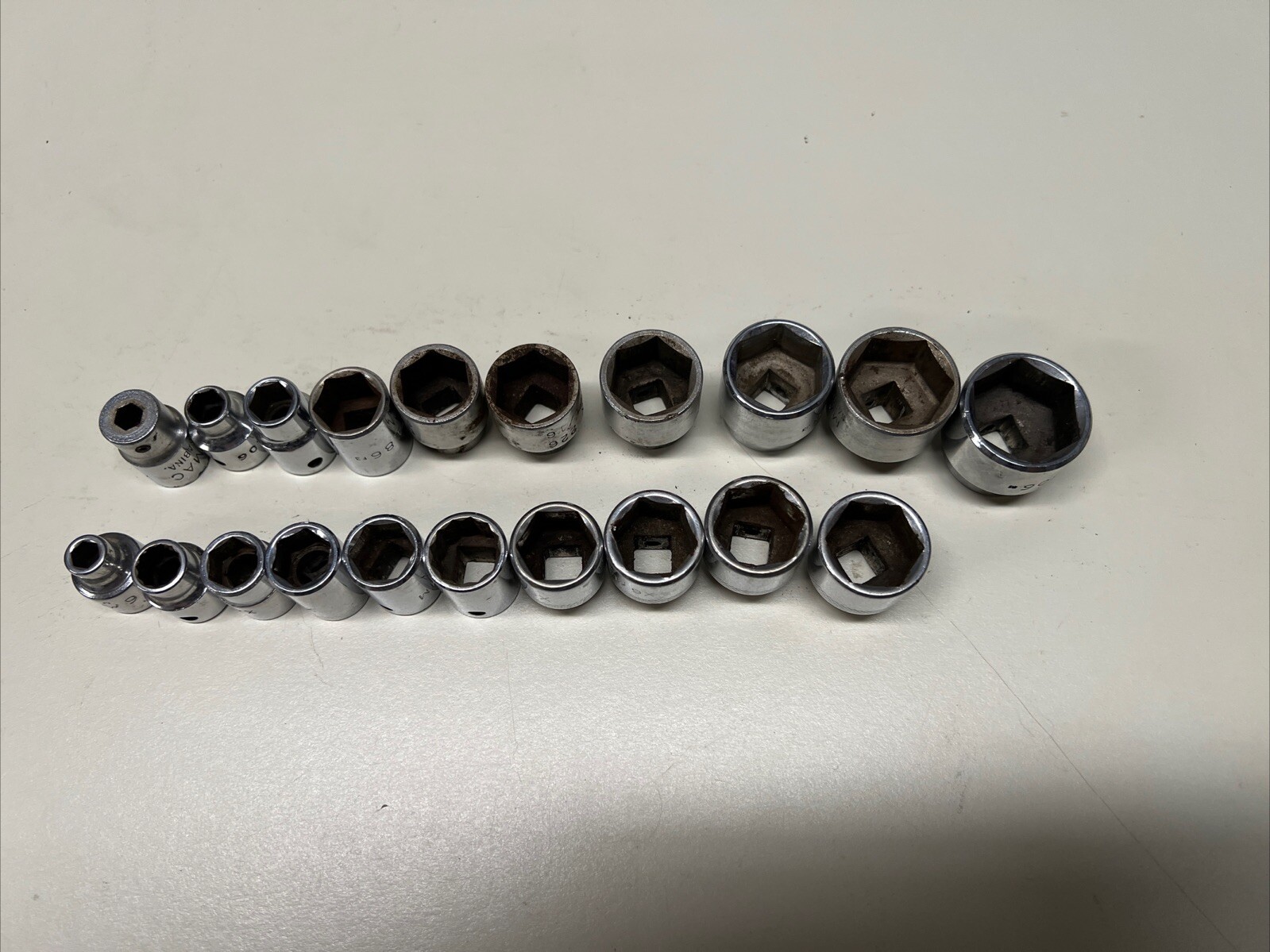 Mac X Series 3/8″ Drive Shallow Metric & SAE Sets 6-19MM & 1/4″-15/16″ USA #7E1