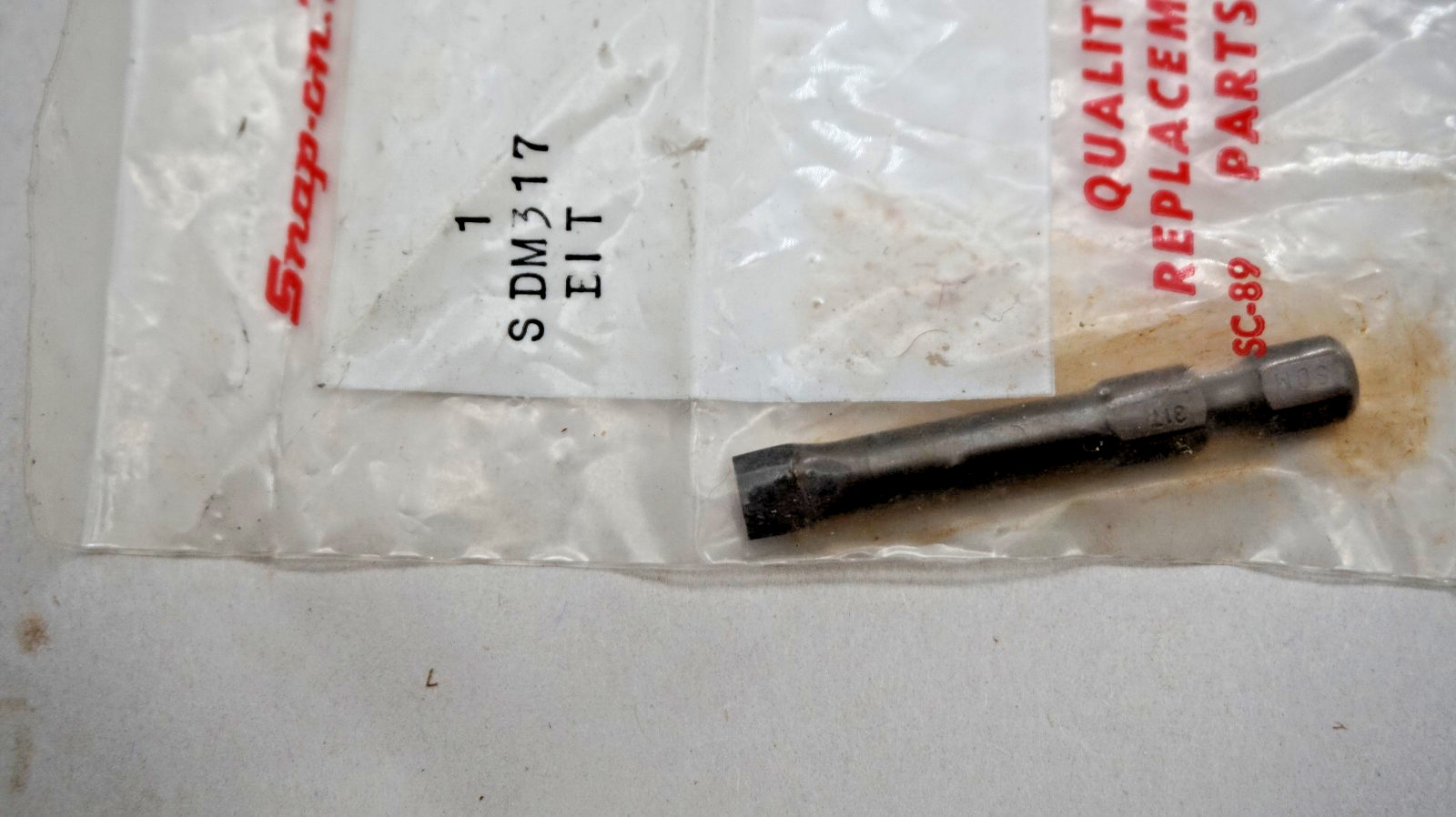 Snap-on SDM317 Bit 1 15/16″ long 1/4 drive flat blade free ship USA