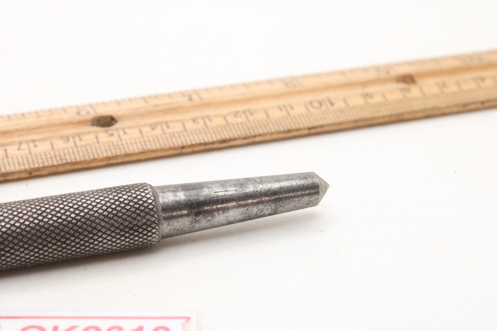 L. S. Starrett Center Punch Knurled Shank 4.75″ Long USA