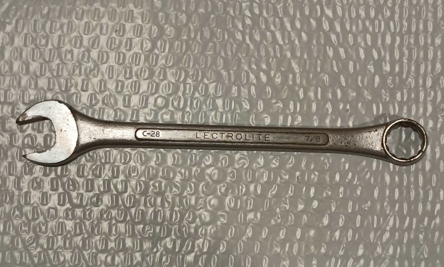 SK TOOLS «LECTROLITE» 7/8″ COMBO WRENCH, 11″ LONG, 12 POINT.
