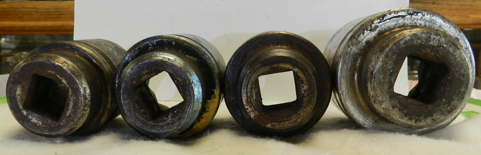 TRW 71870 2 In, 71867 1 3/4 In , 71866 1 11/16 In , 71864 1 9/16 In 4 Sockets
