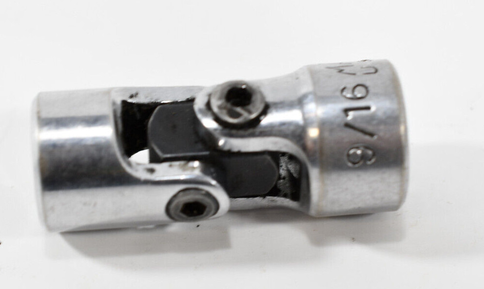Matco Tools XU186R 9/16″ 3/8″ Drive 6-Point Shallow Swivel Socket M191