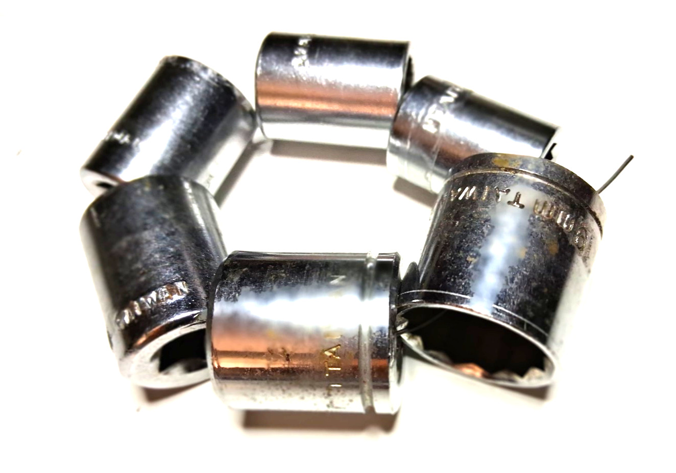 UNBRANDED METRIC SOCKET SET: 12, 13, 14, 15, 17, & 19mm, 12 PT, TAIWAN