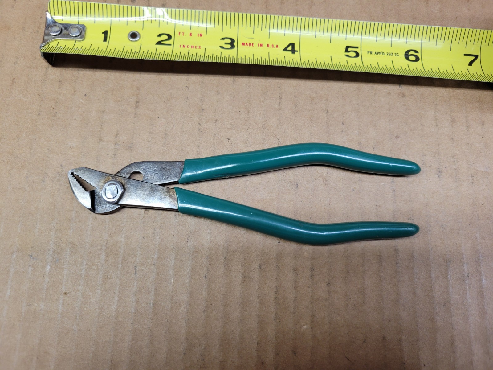 Vintage S-K Tools USA 5-1/2″ Slip Joint Combination Pliers Green Handles