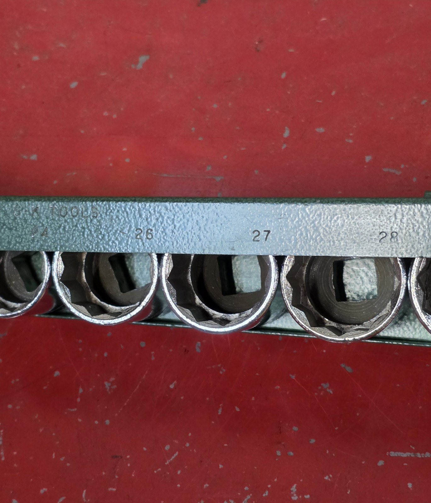 SK Tools 1/2″ Dr 13pc Metric Socket Set 12pt 15-20 22 24 26-28 30 32mm Vintage