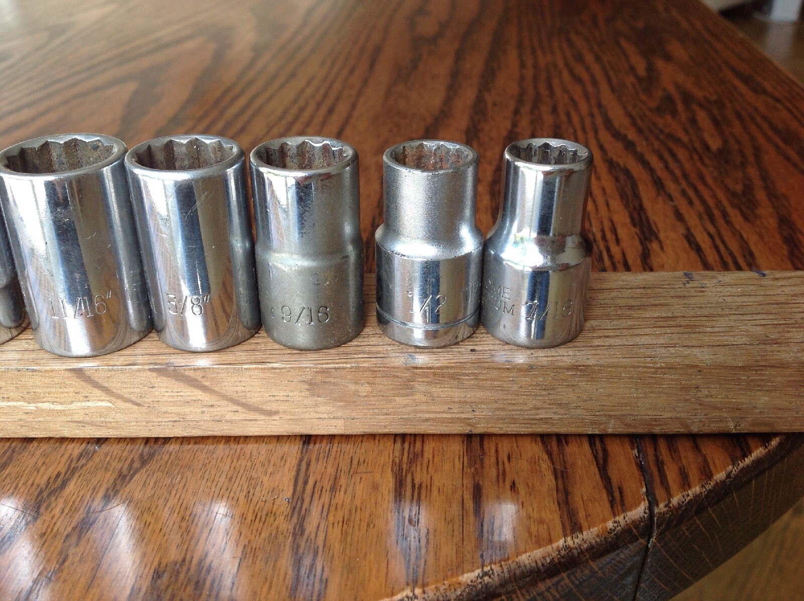 12 Draper Expert AF Sockets With 1/2″Drive 1″ to 7/16″ & 2 Spark Plug Sockets.