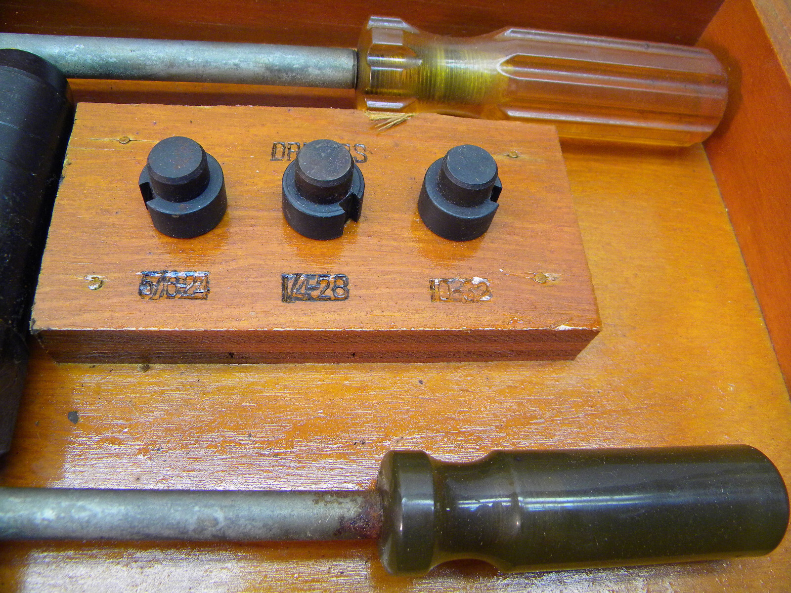 Vintage Stud-Craft Automotive Wheel Stud Driver / Remover, (USN), Mechanic; Tire