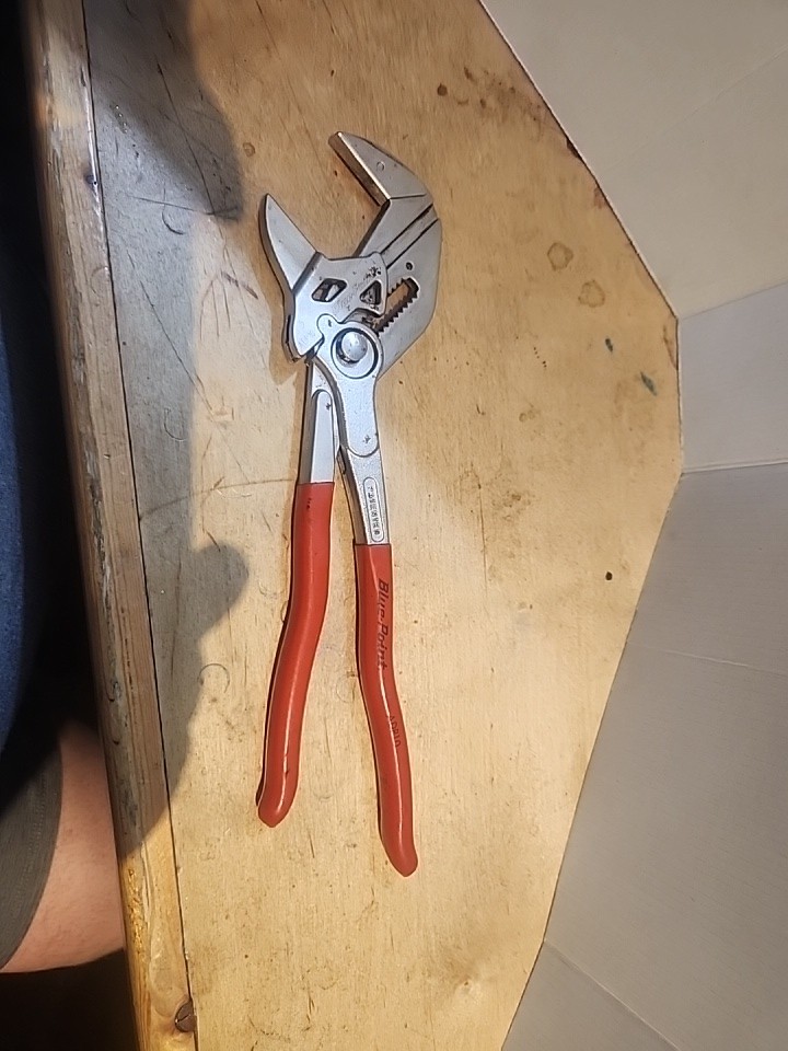 BLUE POINT ADP10 12″ Adjustable Smooth Joint Pliers Germany