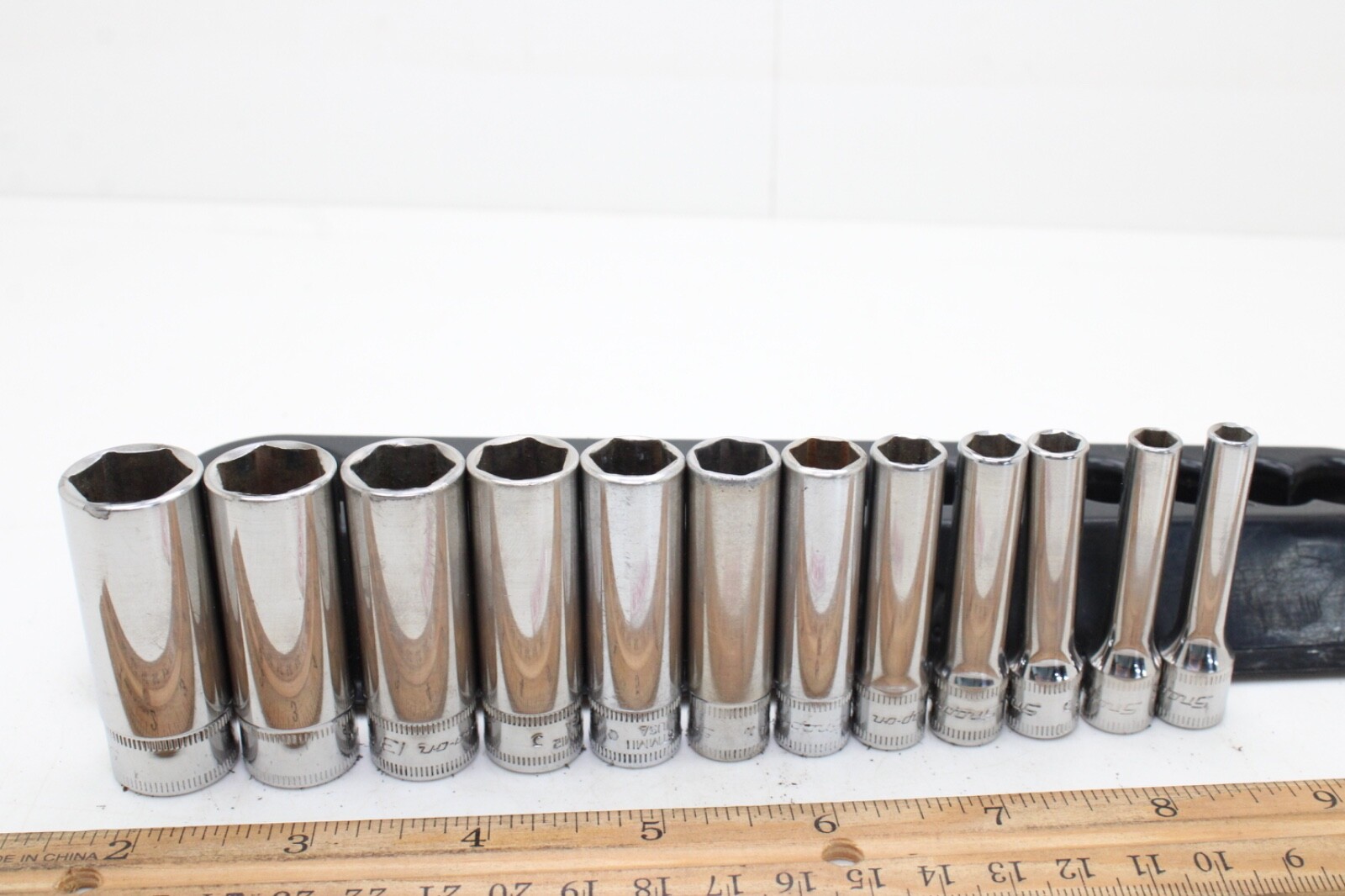 Snap-on 112STMMY 5-15mm 1/4″ Drive 12 Piece 6 Point Metric Deep Socket Set USA