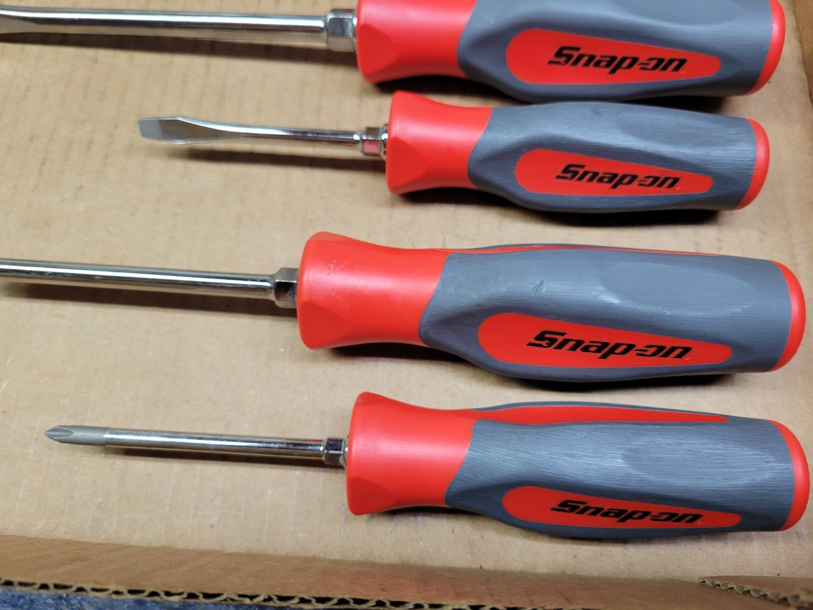 Snap-On USA 6-Piece Red / Gray Hard Handle Screwdriver Set /Lot