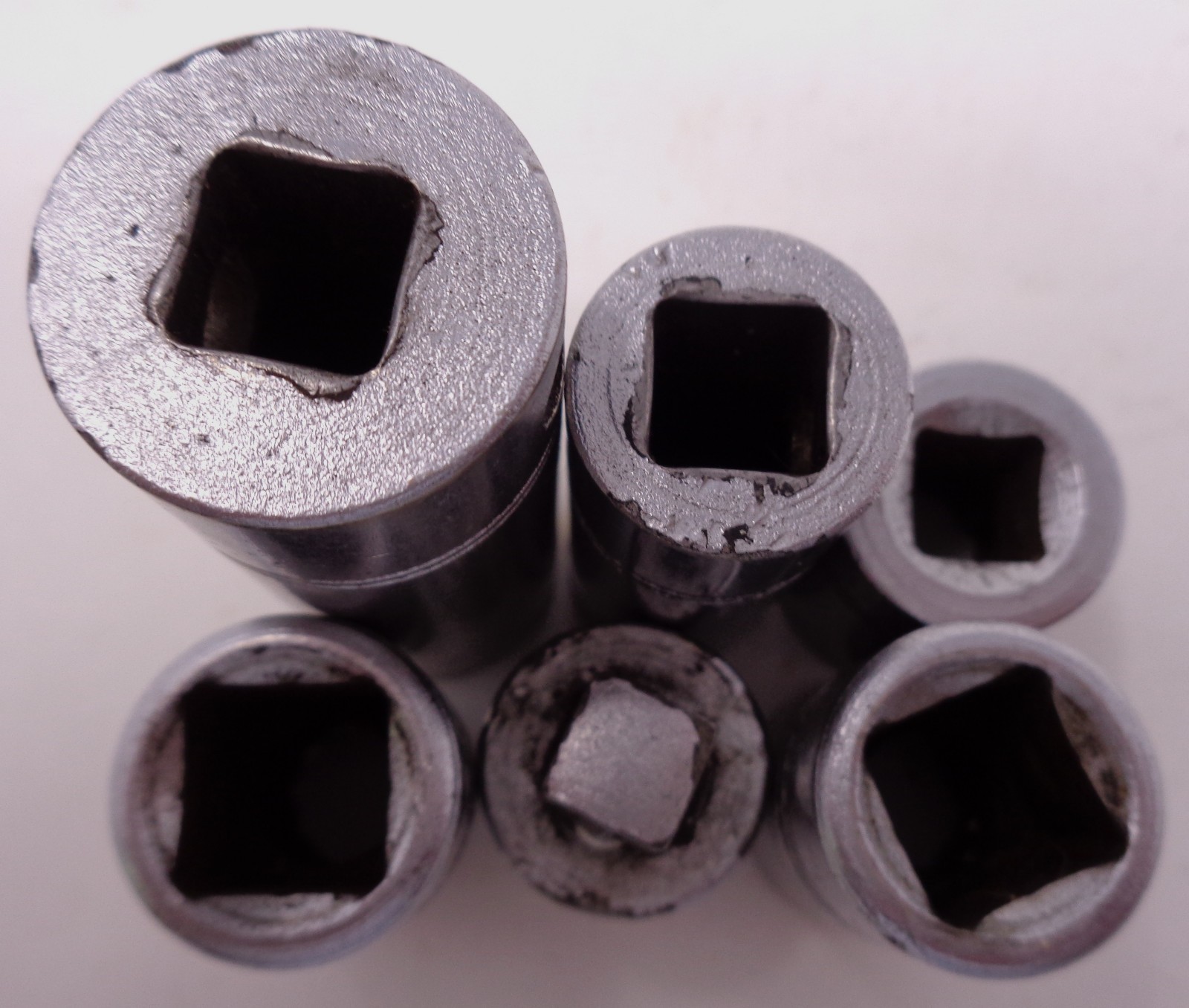 Lot of 5 Williams USA 6 & 12 point sockets, BS-131 3/8”-1/2” adapter