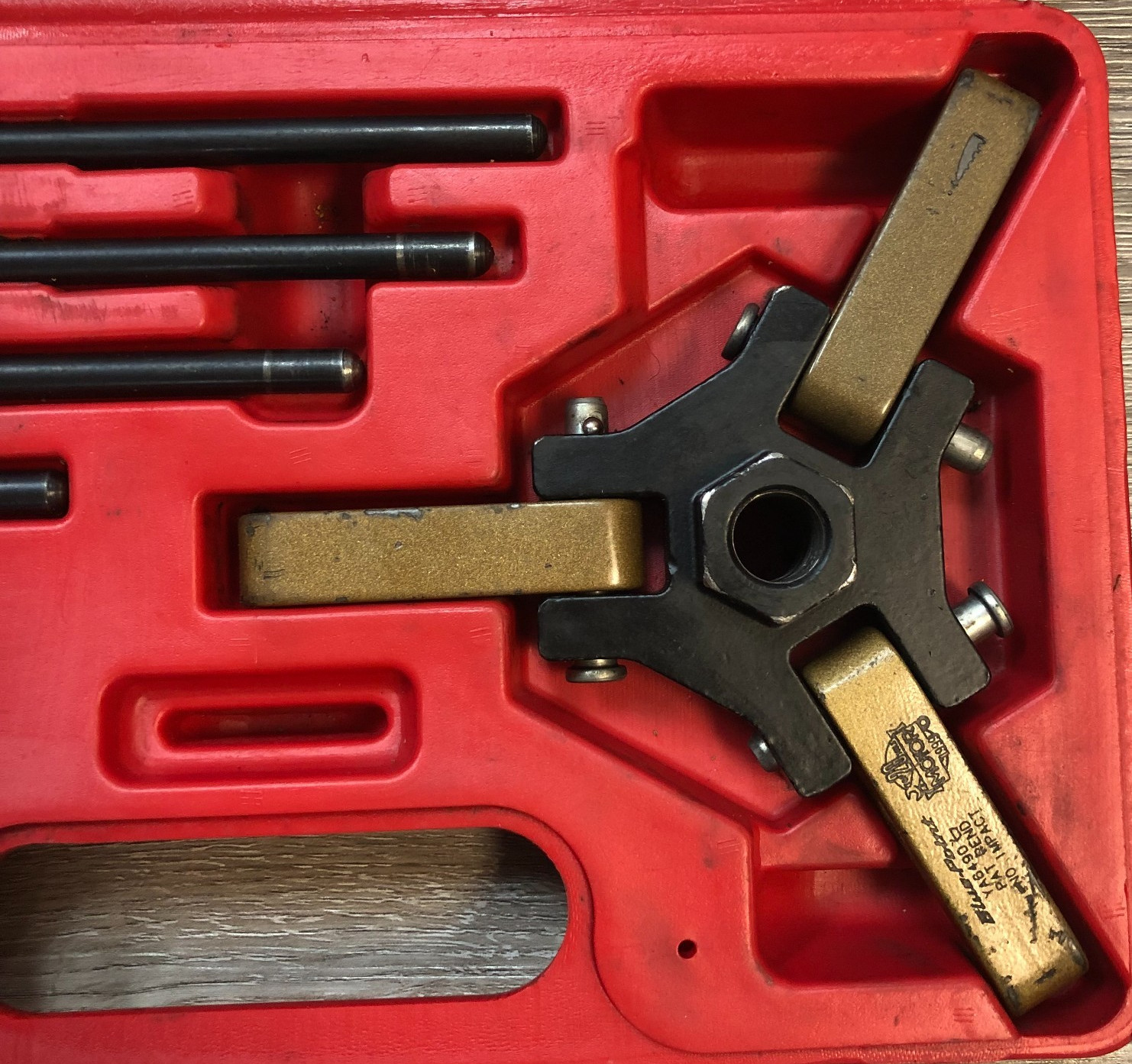 Blue Point YA6490A Universal GM Chysler Harmonic Dampener Pulley Puller w/ Case