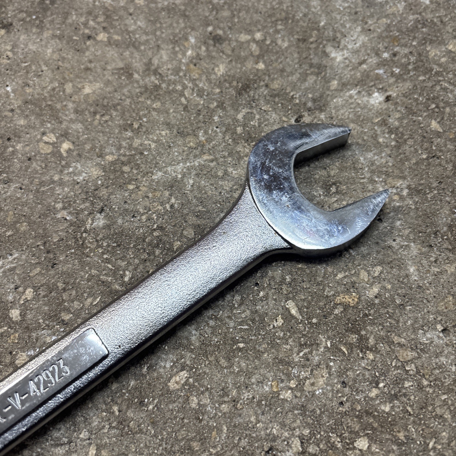 CRAFTSMAN 24mm Metric COMBINATION WRENCH V-42923 USA