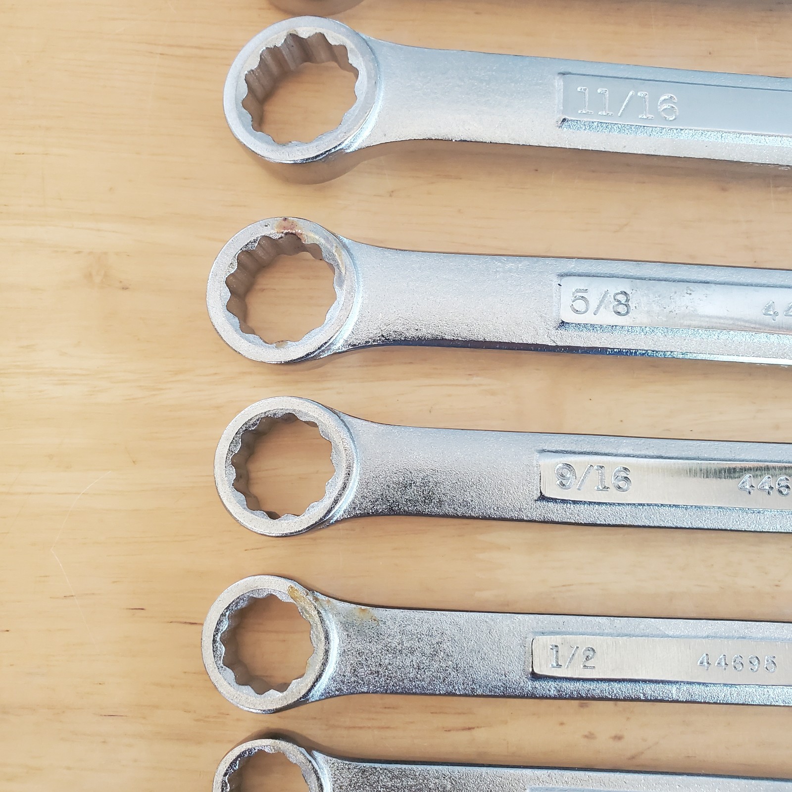 12pc Craftsman 12pt SAE Combination Wrench Set 1/4″ -7/8″ A-AD Series