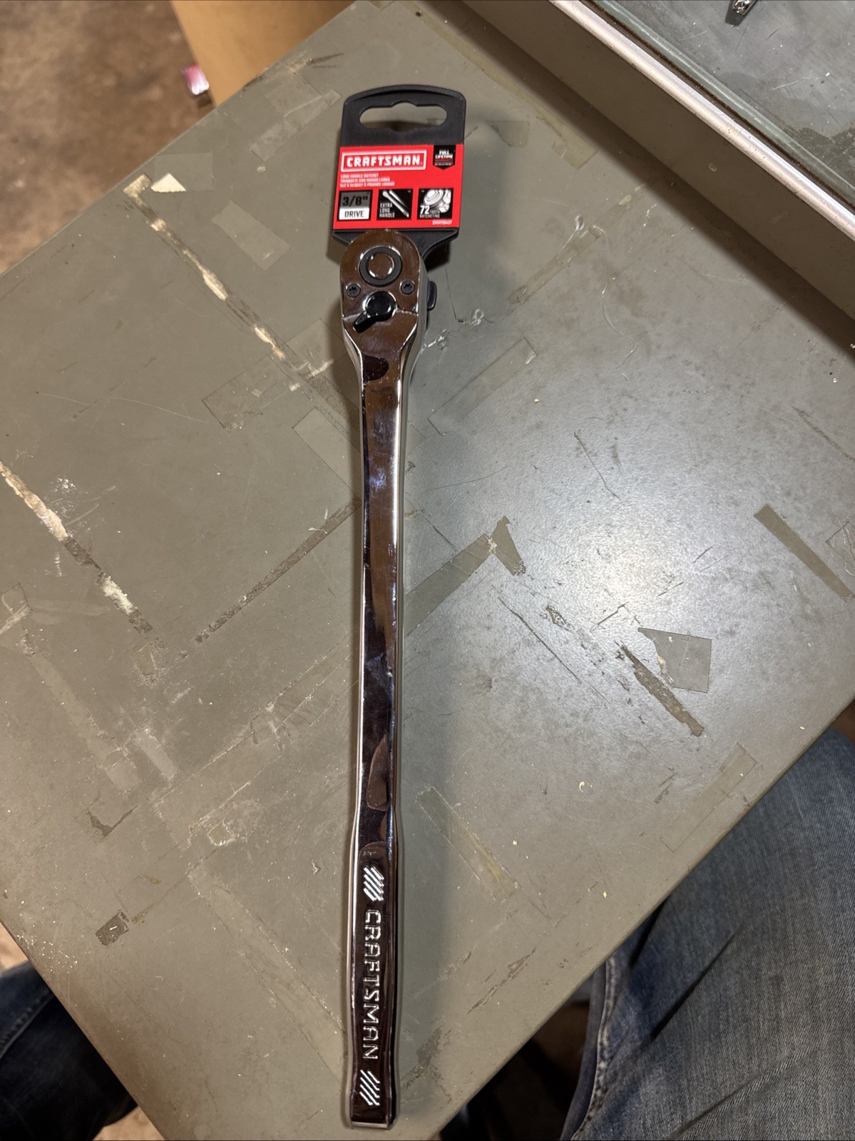 Craftsman CMMT99427 3/8″ Long Handle Ratchet