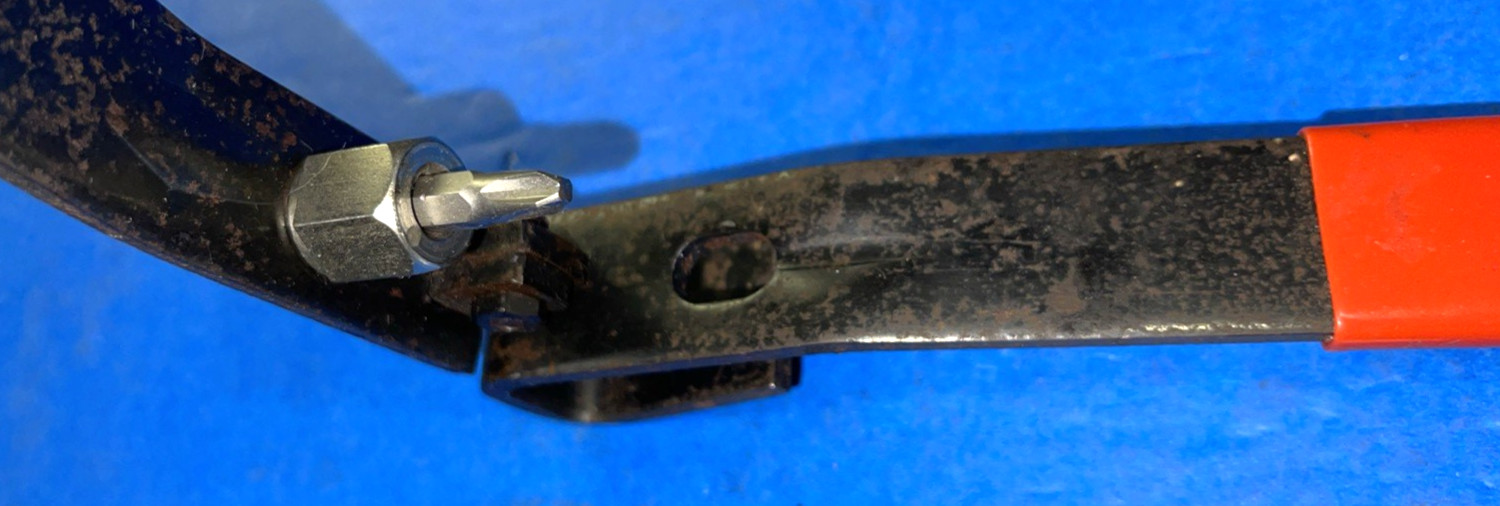 BLUE-POINT SOLD BY SNAP-ON TOOLS WHEEL WELL TRIM LIP MOLDING TOOL YA1780