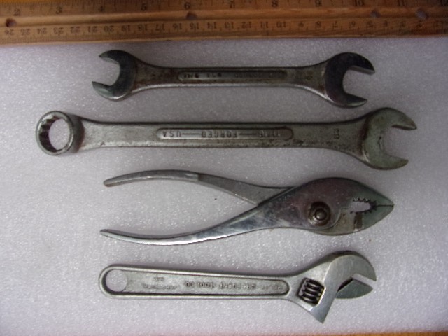 VINTAGE CRESCENT TOOLS LOT