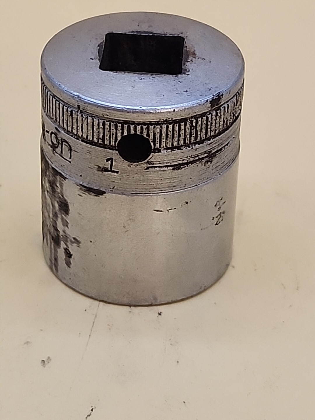 Snap-on Tools SW-320-1/2 1″ 12pt 1/2″ Drive Socket USA