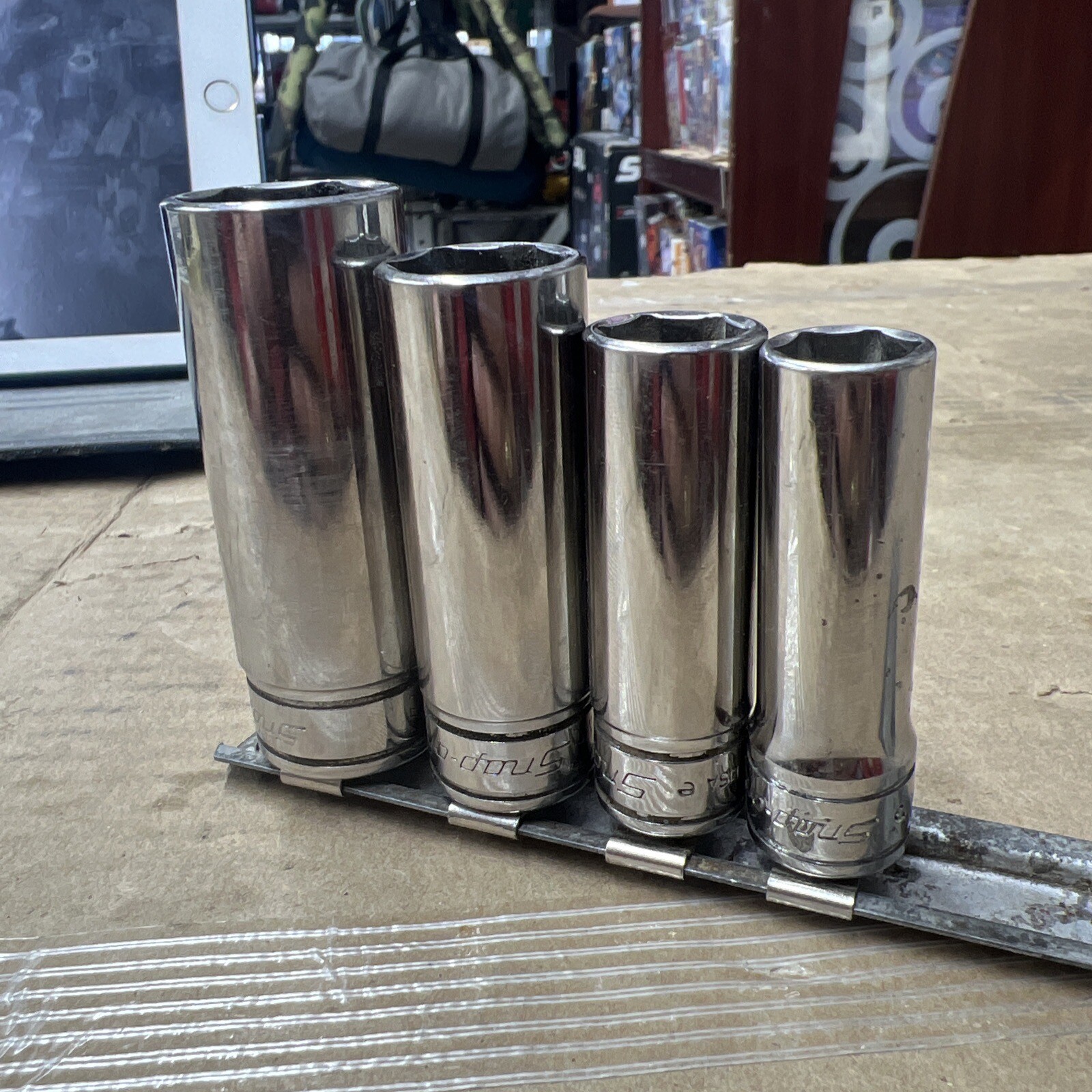 Snap-On Tools USA 211SFSY 4pc SAE Deep Chrome Socket Set 3/8″ Drive 6 Point
