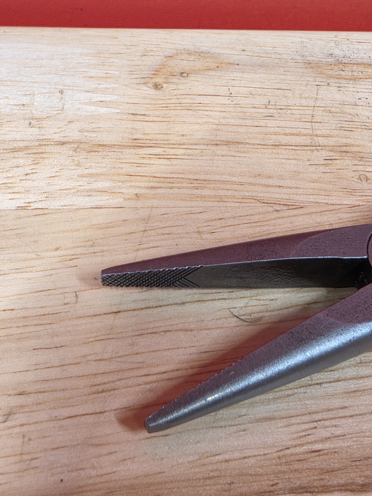 Snap-on Tools 95ACF Black 6″ Soft Grip Needle Nose Pliers USA
