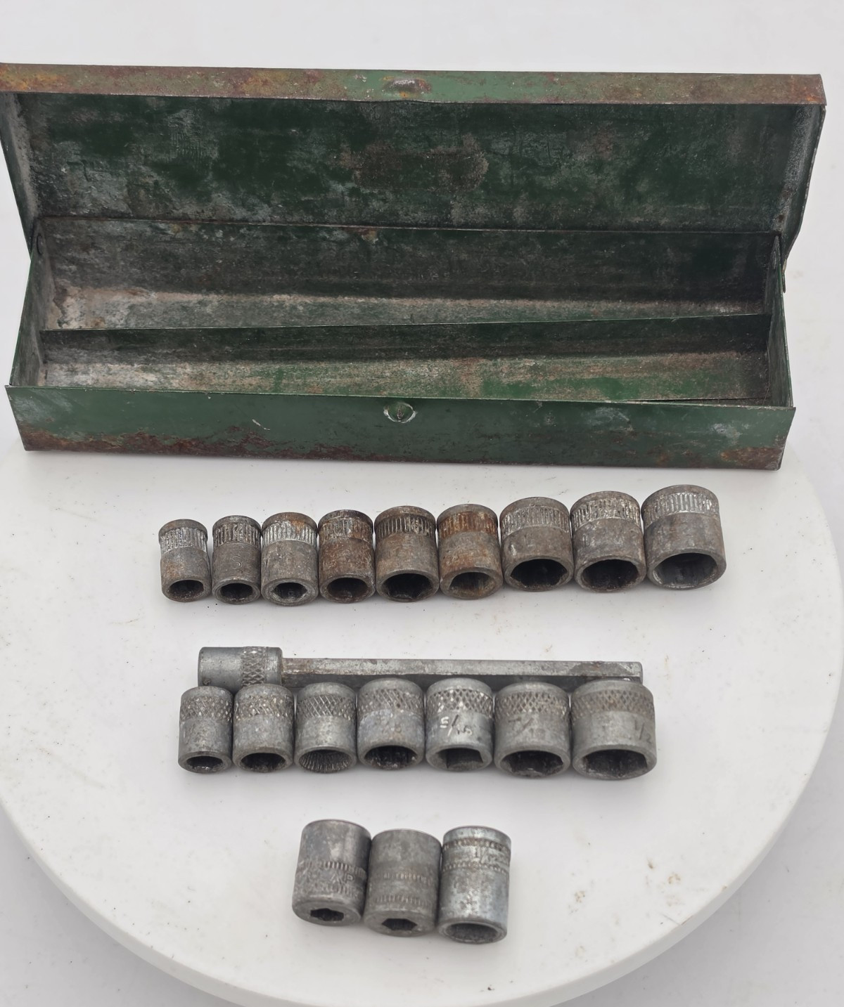 Vintage Mixed Socket Set 20 Pieces Metal Case – USA Made / Japan 40’s – 60’s