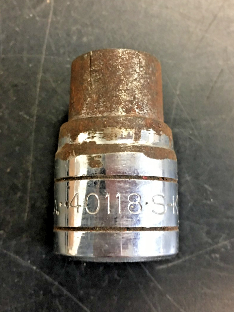 S-K TOOLS 40118 KNURLED SOCKET 9/16”, 1/2″ DRIVE, 6 POINT, USA