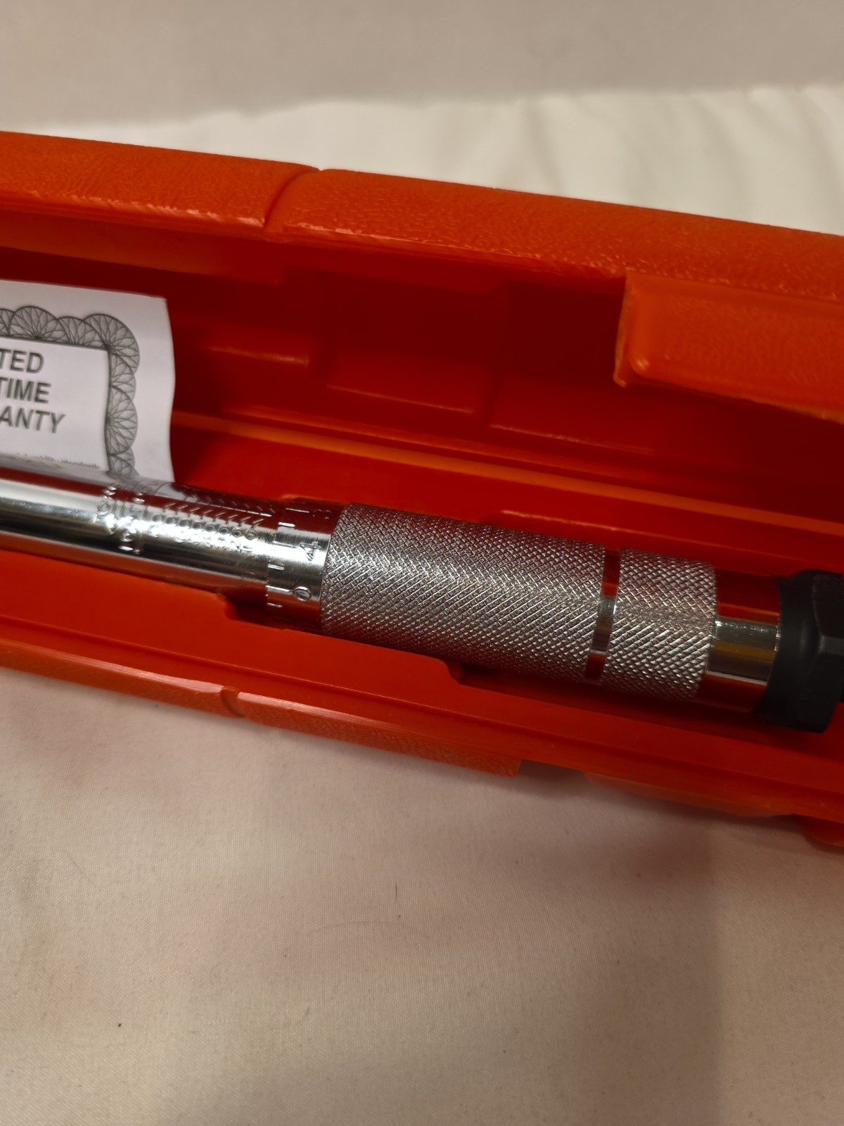 Pittsburgh Tools CLICK TYPE Torque Wrench with Case 3/8″ Drive Brand New