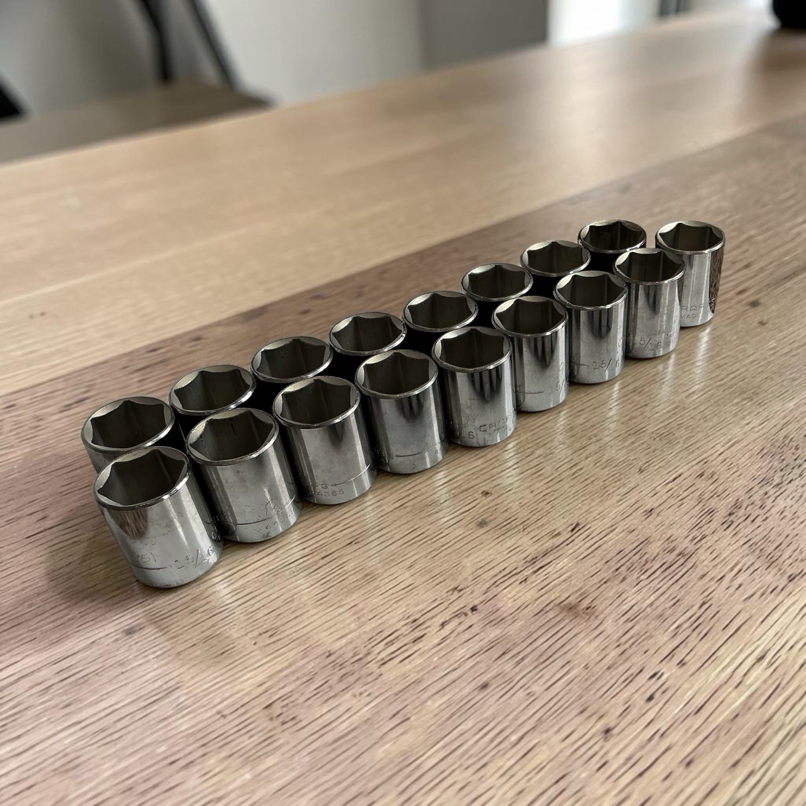 Lot Of 17 Vintage Craftsman 15/16 Sockets 1/2 Drive 12 Point G Series 44065 USA