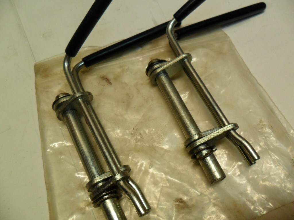 Bobcat / Case Seal Installer Tools No. CAS1660 SPX-OTC 2 Pieces & Sizes