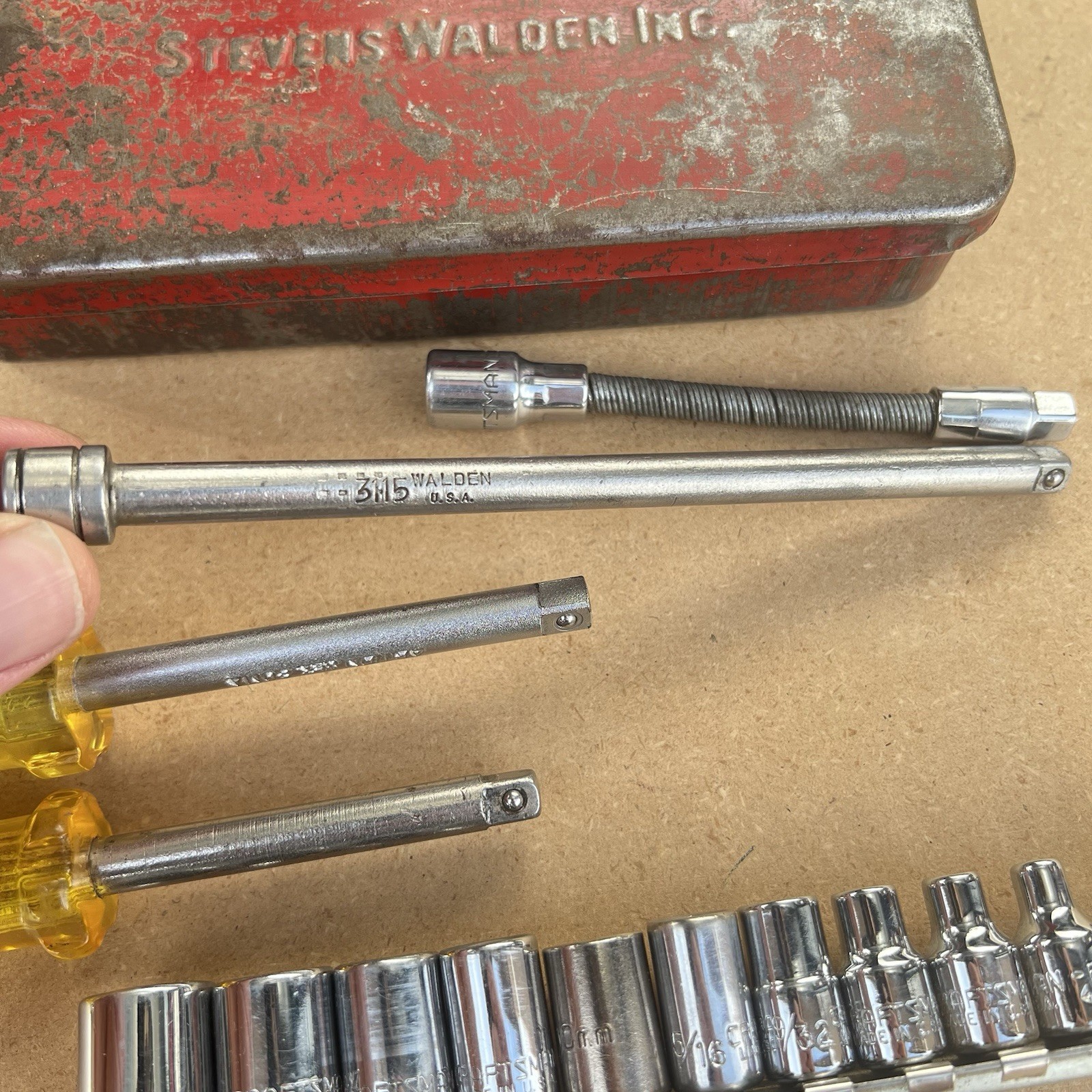 Vtg Walden 1/4″ Drive Socket Driver, Craftsman Socket Set, Metal Box, Others LOT