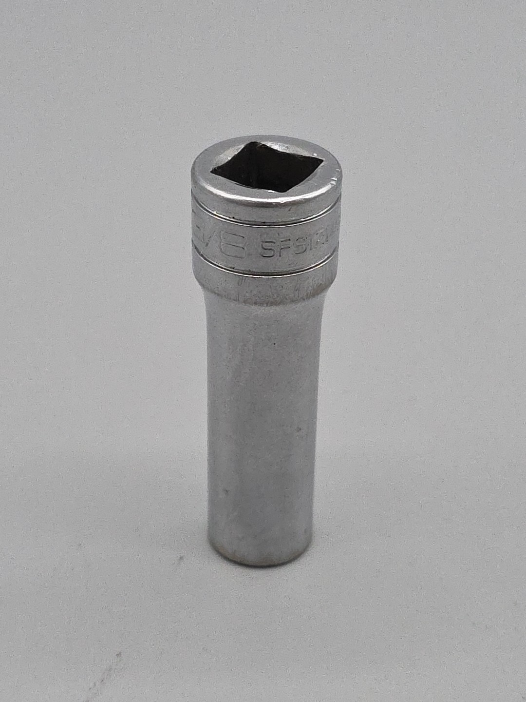 Snap-On Tools SFS121 3/8in. 3/8″ Drive 6 Point SAE Deep Chrome Socket USA