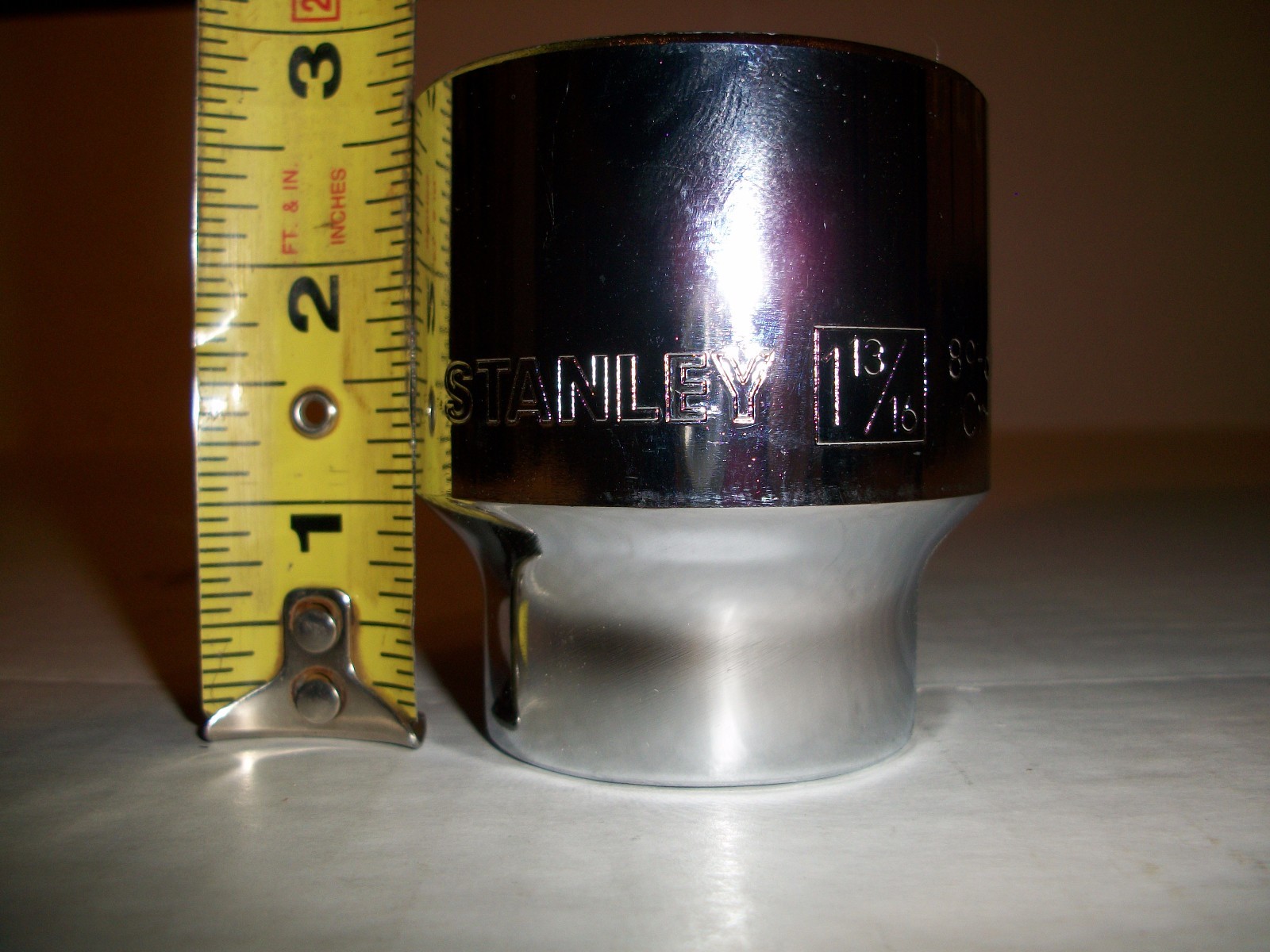 NEW STANLEY 3/4 in Drive 1-13/16 inch 12 Point socket