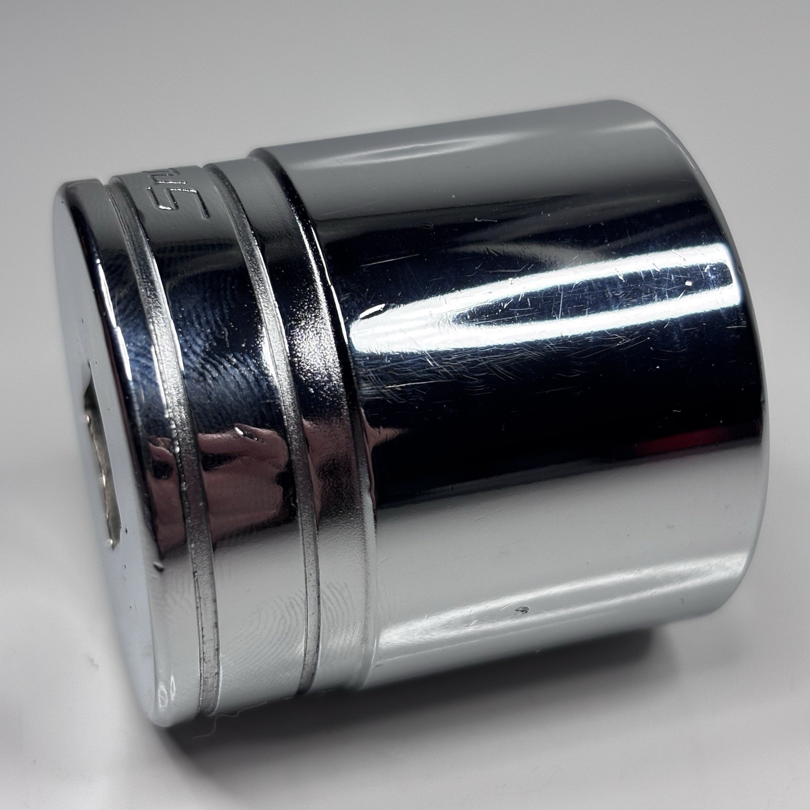 Snap On Tools WSW108 1/2 Dr 12Pt British Standard 7/8 Shallow Chrome Socket USA