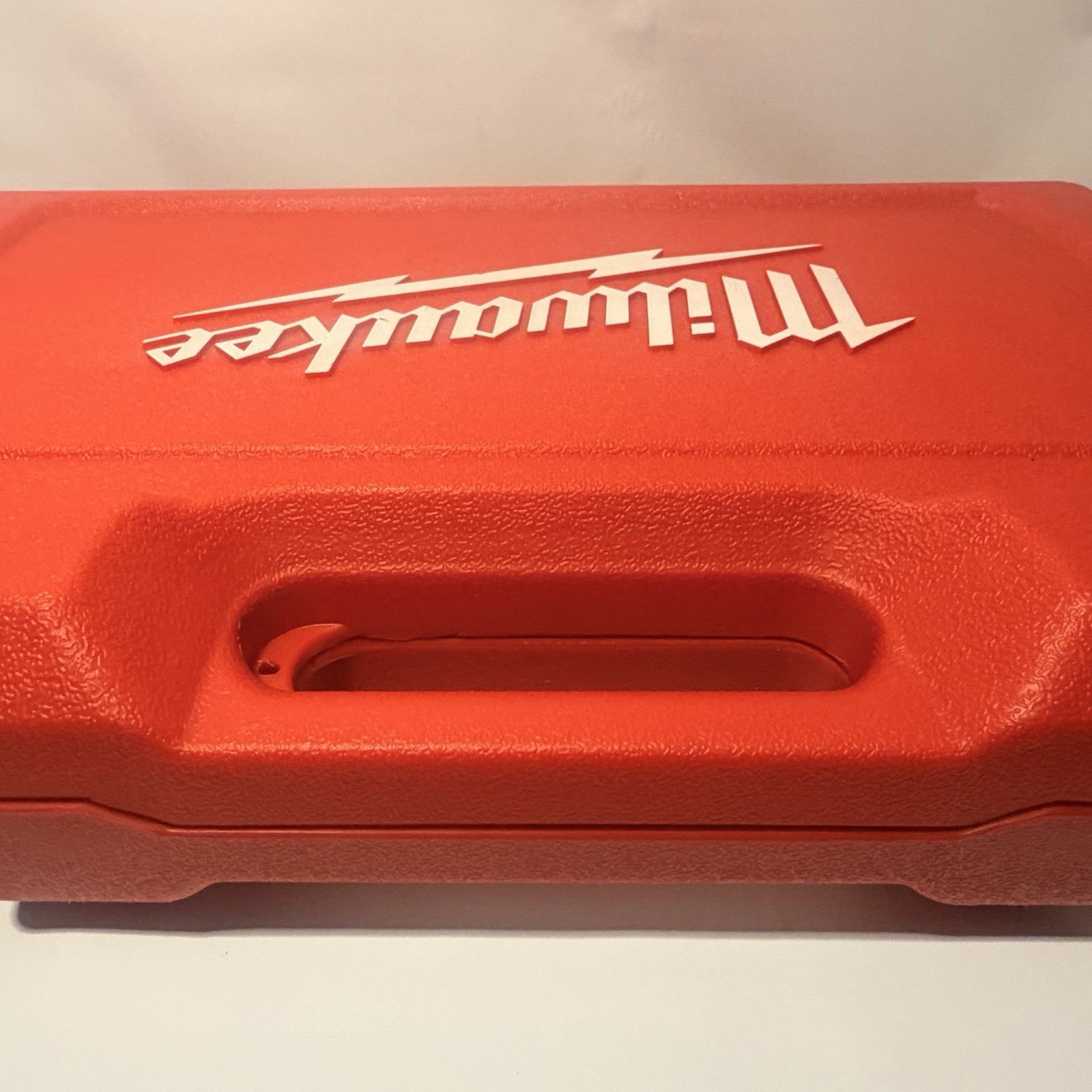 Milwaukee 49-66-7012 SHOCKWAVE Impact Duty 1/2″ Socket Set, 19 Pieces ***MINT***