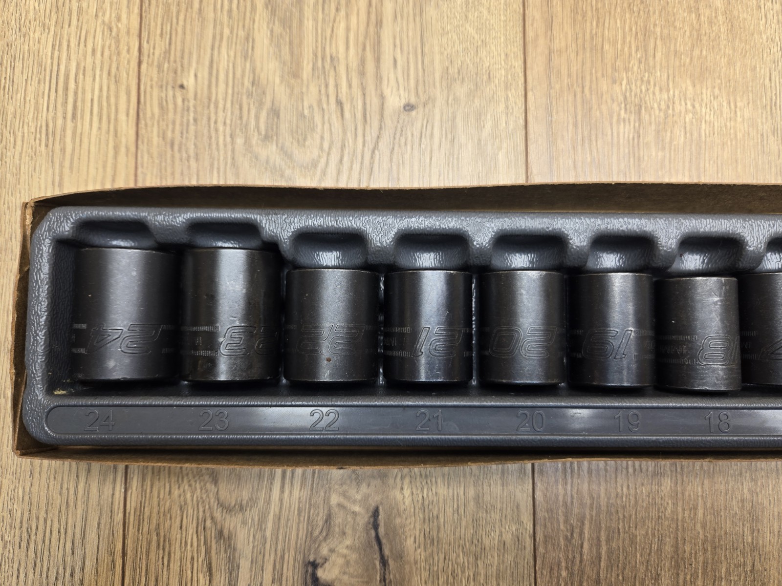 Snap On 15 pc 1/2” Drive Shallow Metric Impact Socket Set 315IMMYA