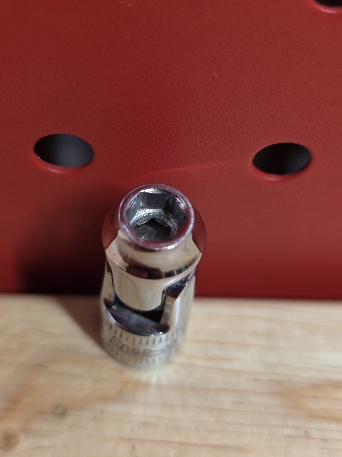 Snap-on TMUSM5.5 5.5mm 1/4″ Drive 6-Point Shallow Chrome Universal Swivel Socket