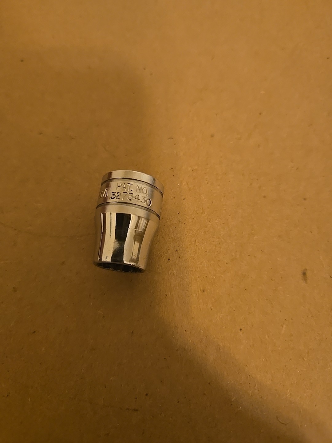 Snap On 3/8″ Drive 3/8″ 12PT SAE Shallow Chrome Socket USA F121