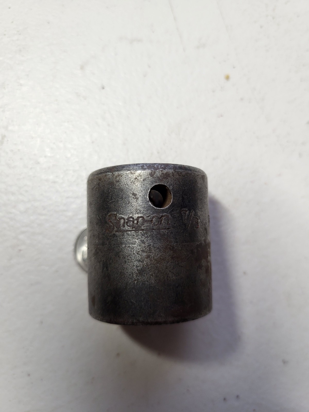 Snap-On USA 1/2″ Drive 7/8″ 6-point Shallow Impact Socket P280 Good Condition