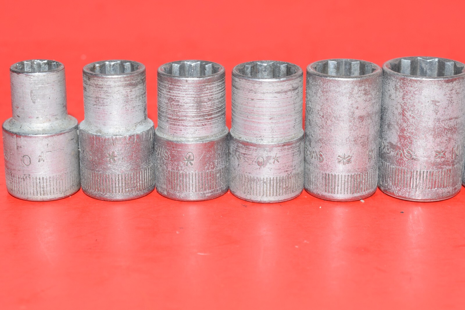 RARE COLLECTIBLE Snap-On 1/2″ Drive 1930 – 1931 Captive Plug Ratchet Socket Set