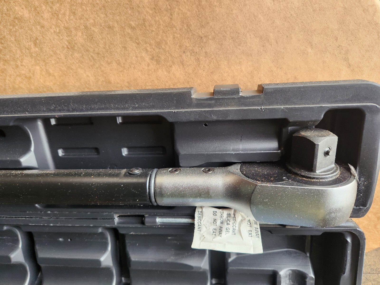 Chicago Pneumatic 8941089255 CP8925 1″ Torque Wrench – 100-750 ft-lbs NEW