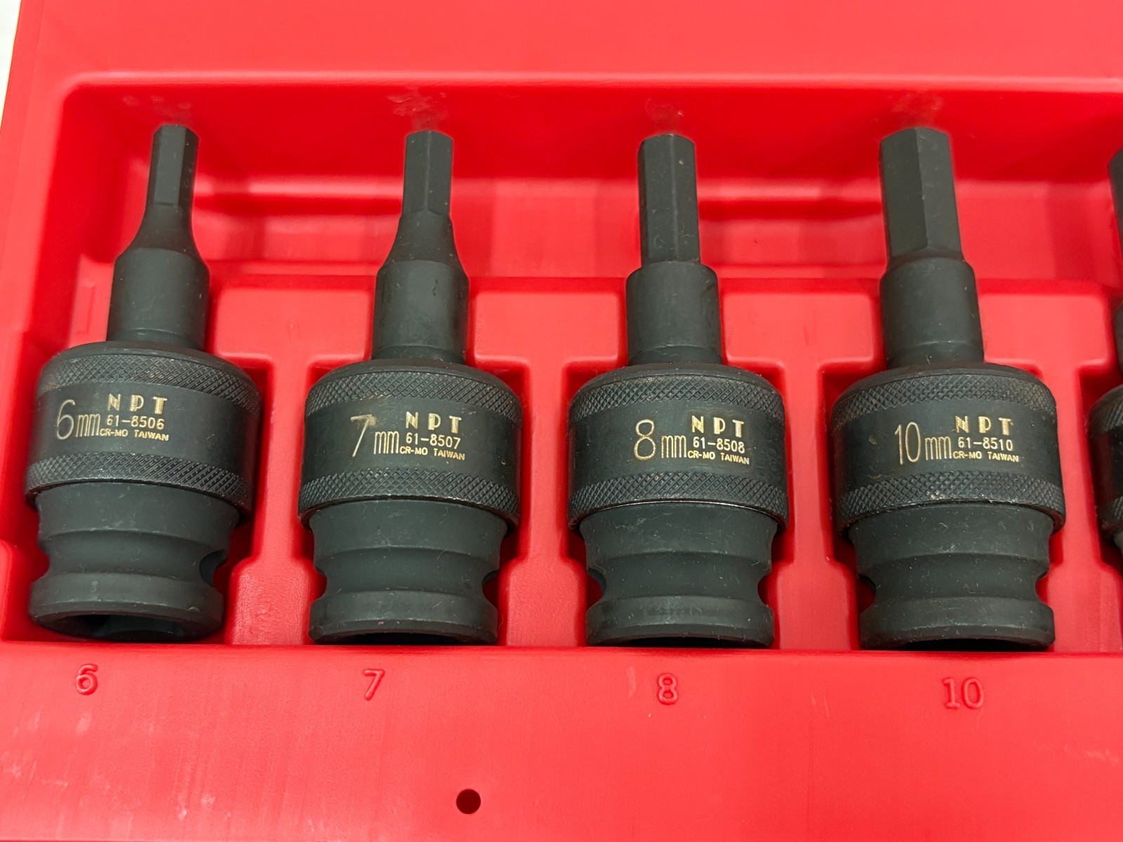 NAPA 8-Piece NPT 610328 Swivel 1/2″ Drive Impact Metric Hex Bit Set 6mm – 19mm ^