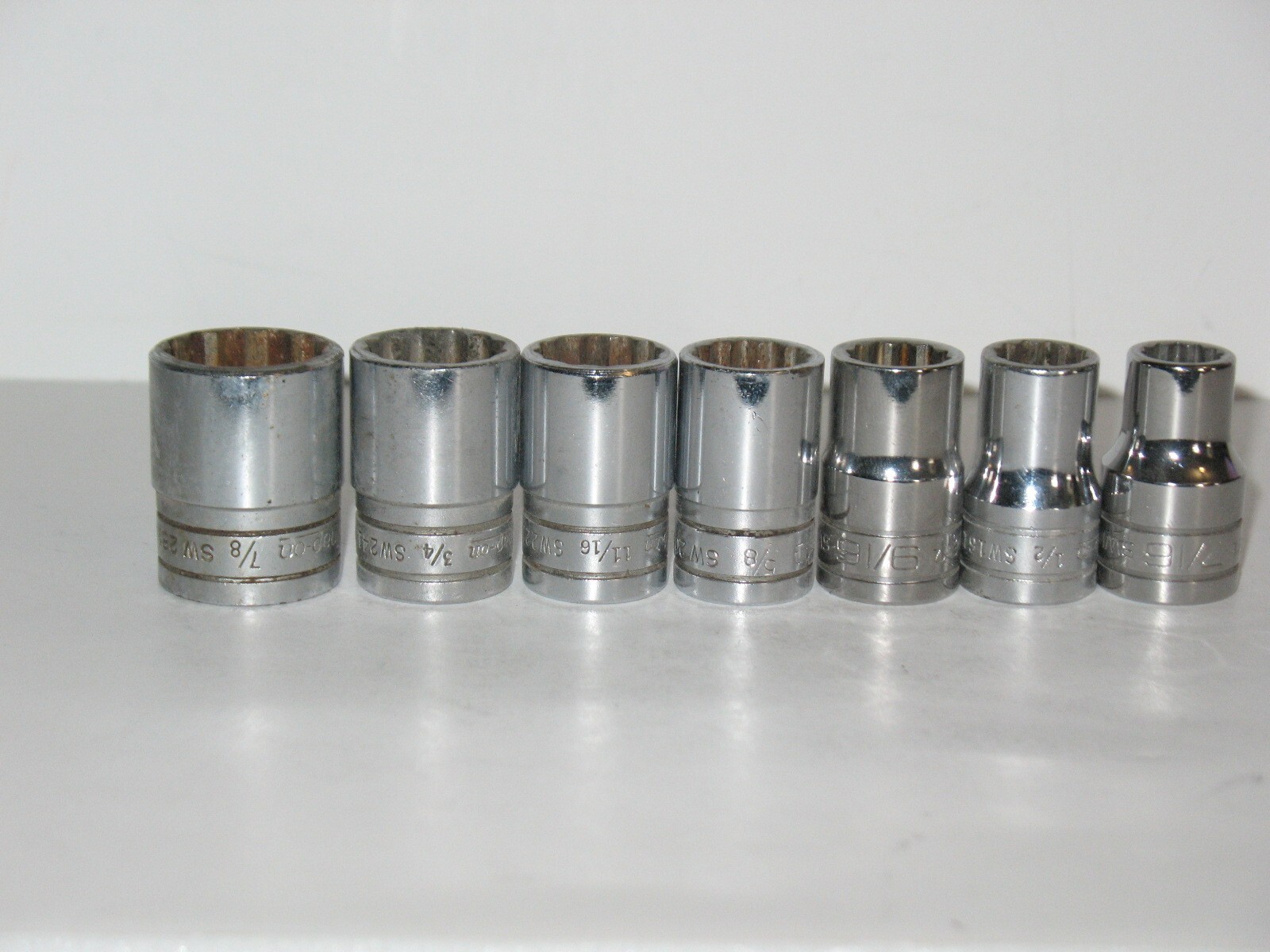 Snap-on Tools 1/2″ Drive 7/8 3/4 11/16 5/8 9/16 1/2 7/16 SAE 12pt Sockets