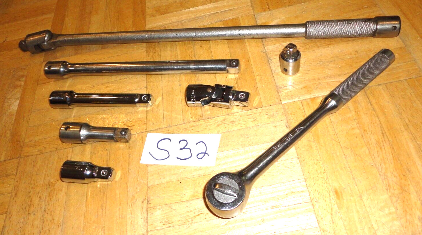 MAC TOOLS 8 PIECE 1/2 DRIVE 5 EXTENSIONS RATCHET BREAKER BAR & UNIVERSAL