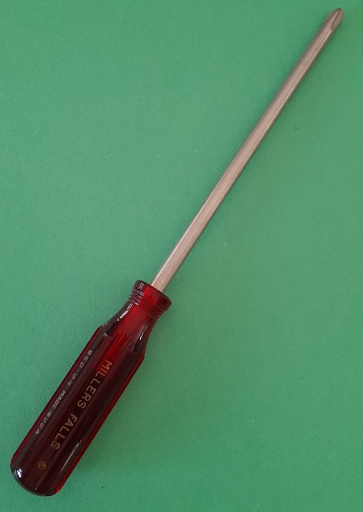 NOS NEW Millers Falls #4 USA No. 850-8 Phillips Head Screwdriver Clear Red E8