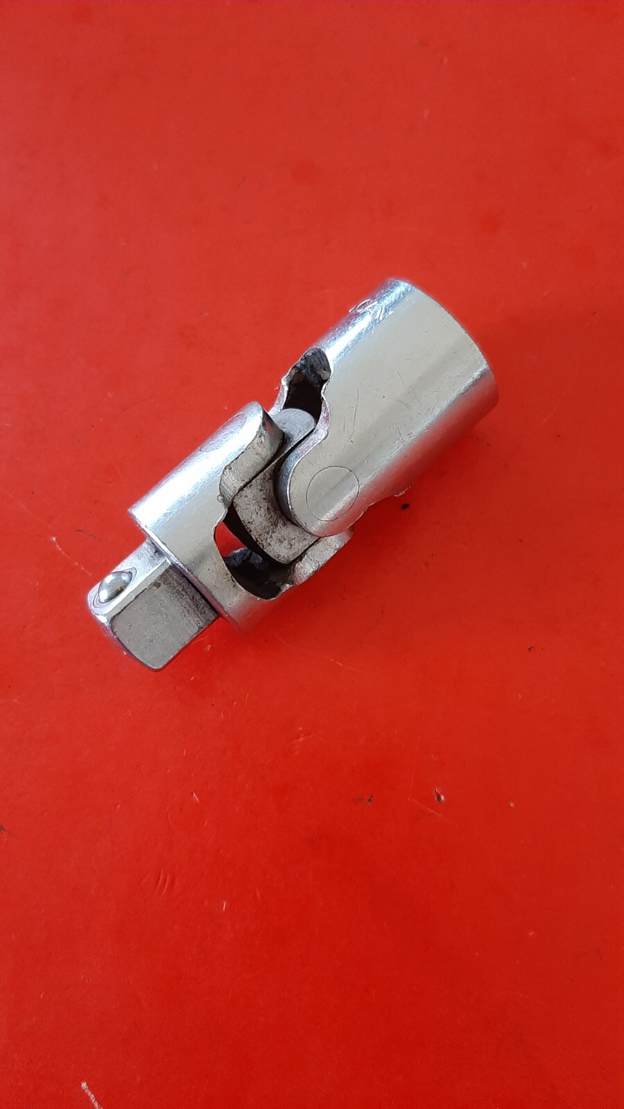 Vulcan by Williams USA S-140 1/2″ Drive Swivel Universal Socket Adapter